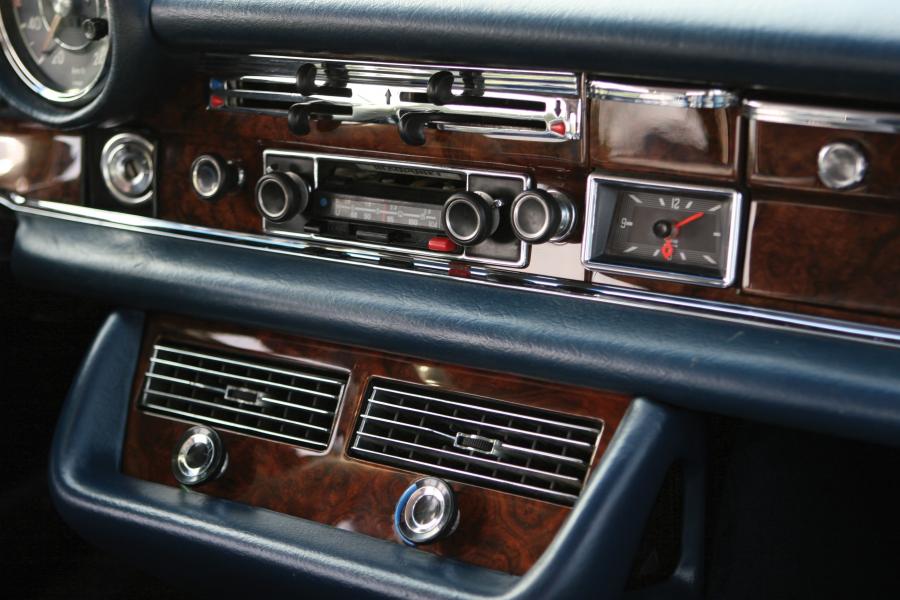  Mercedes-Benz 280 SE 3.5 Cabriolet 1971 года  (фото 75 из 84)